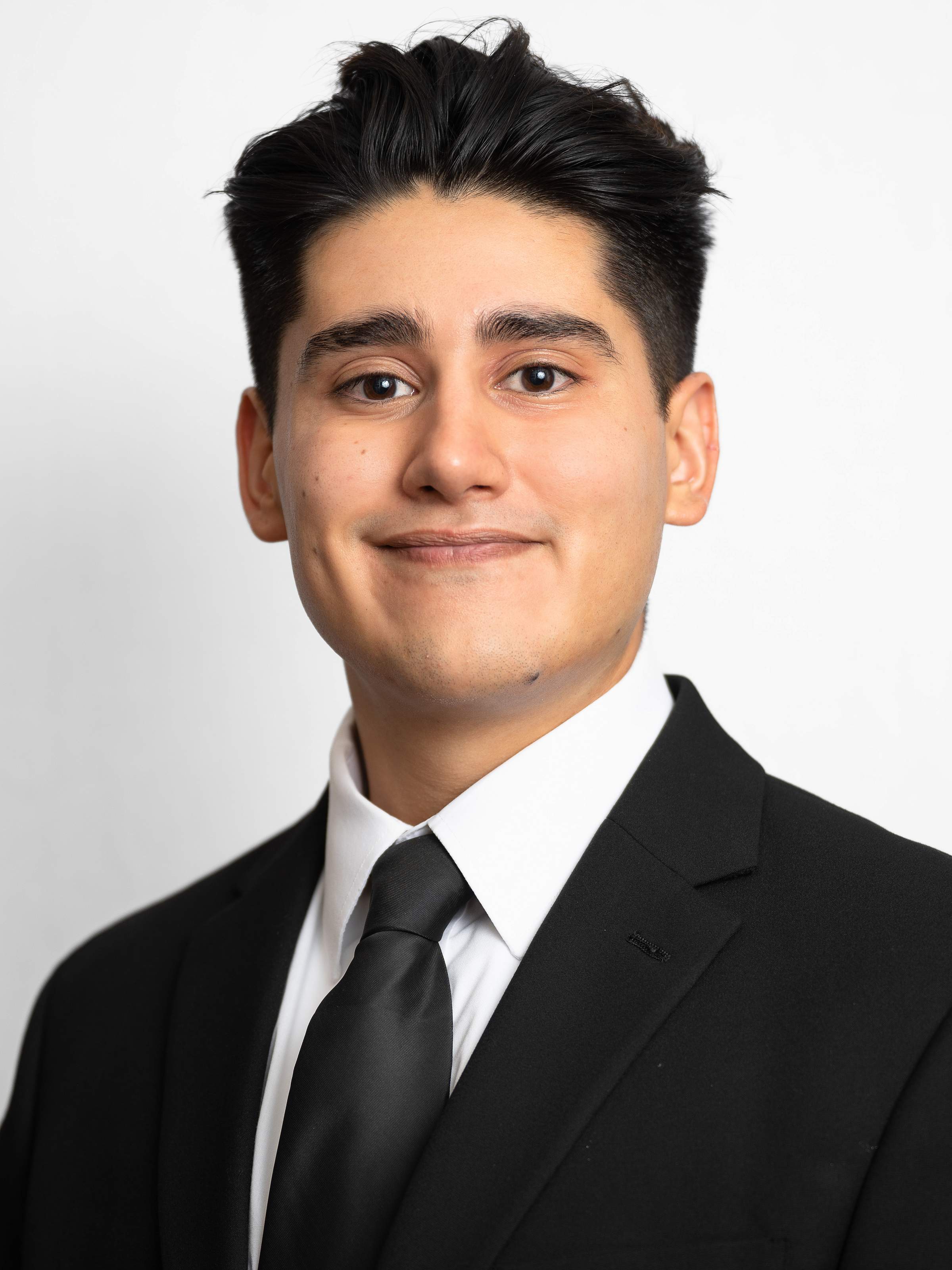 Giovani Robles 
