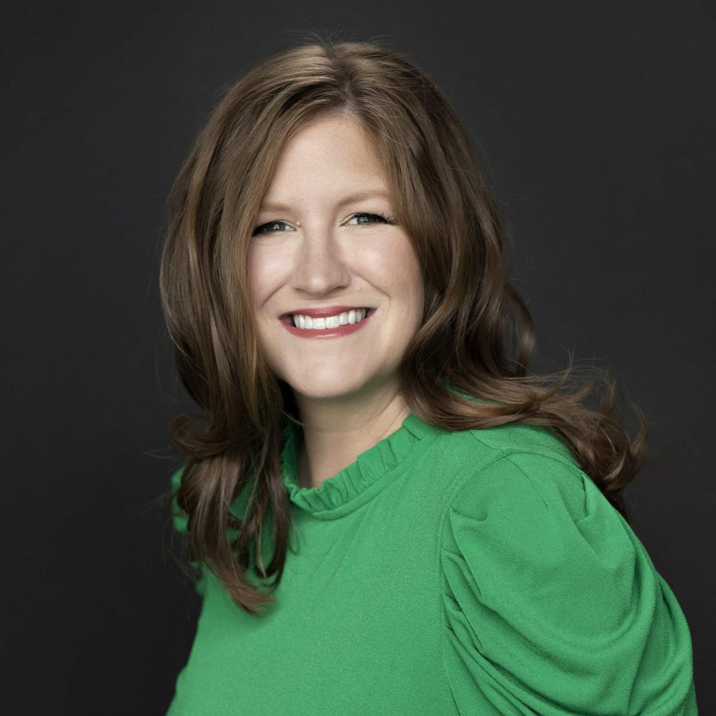 Emily Price headshot