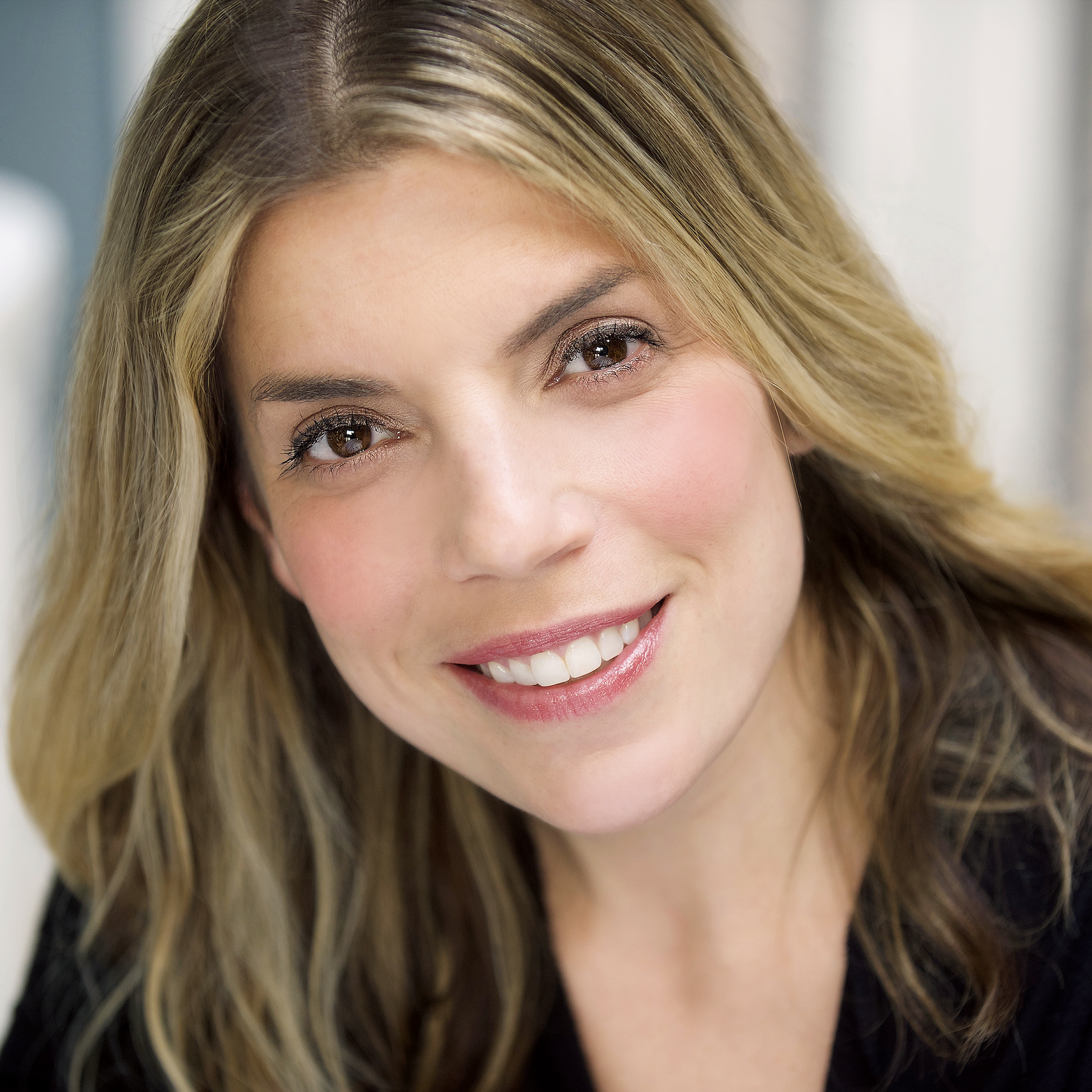 Debbie Haine Vijayvergiya headshot