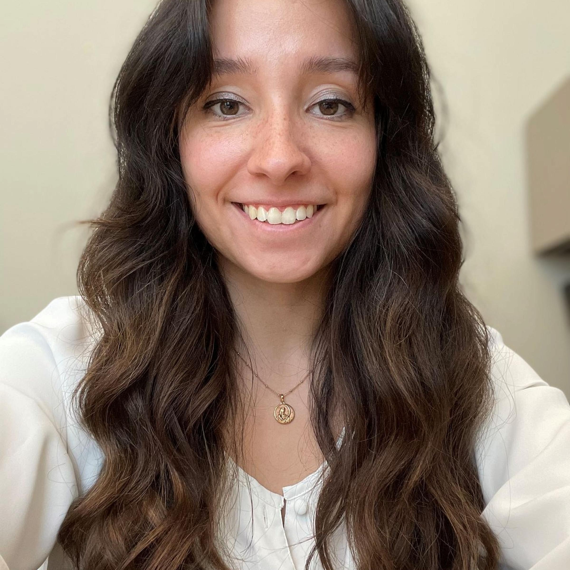 Danielle Uribe headshot
