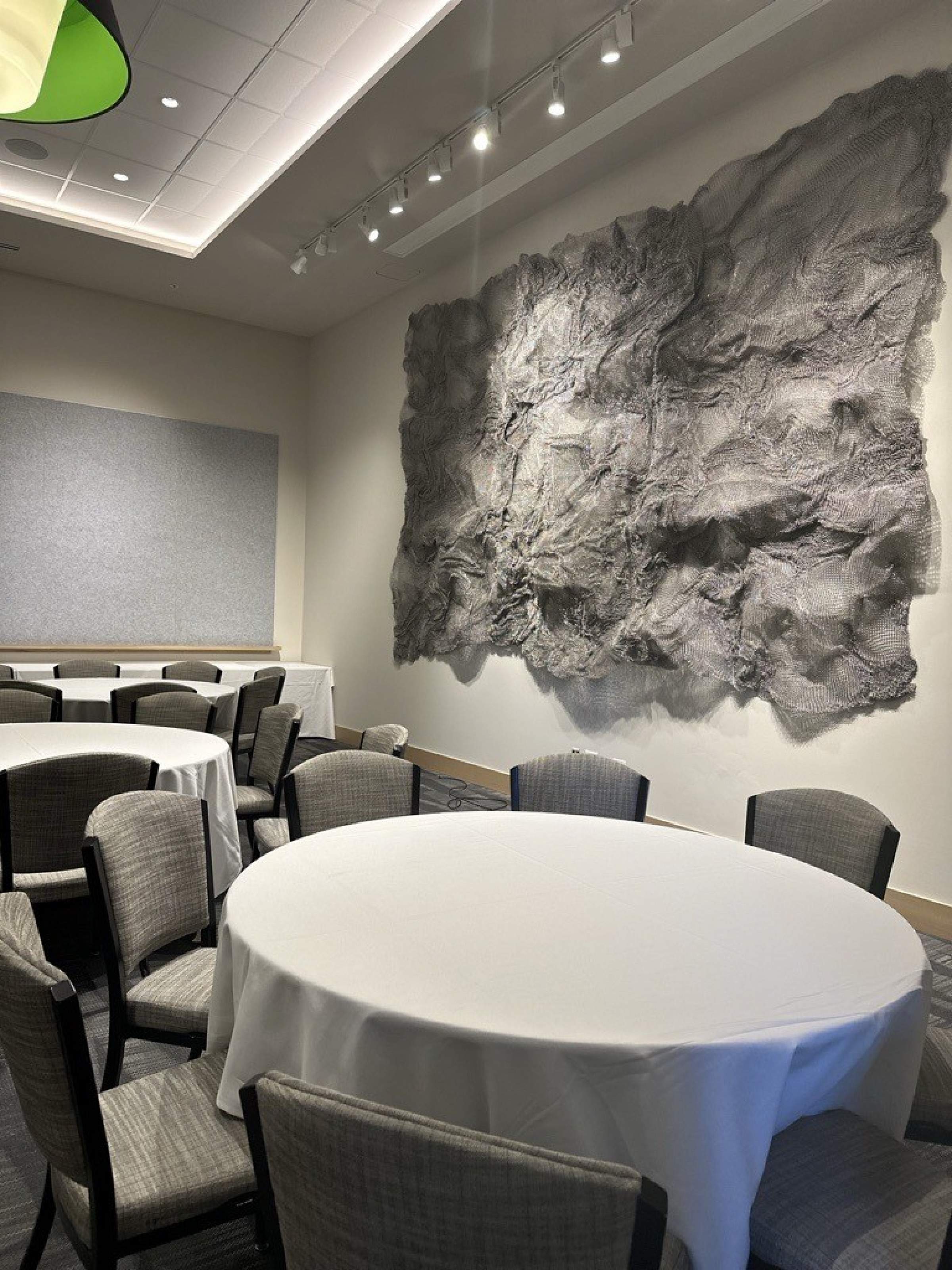 summit tables