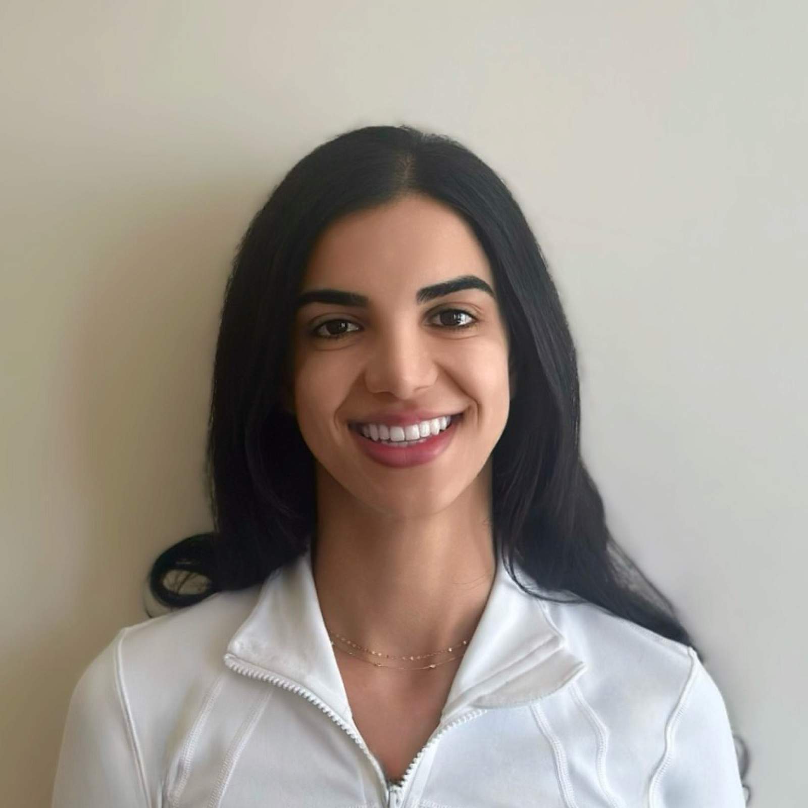 Jasmin Yasari