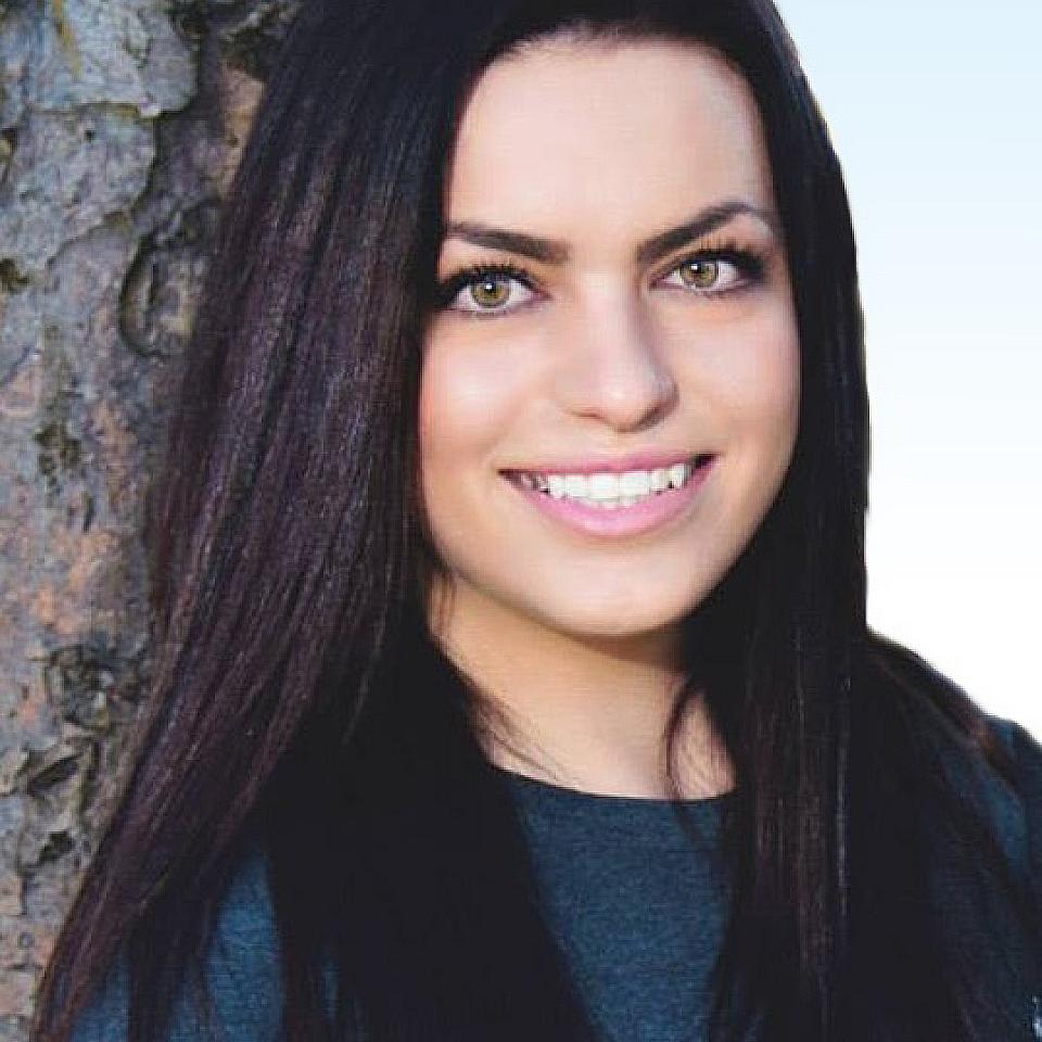 Anna Darelli-Anderson