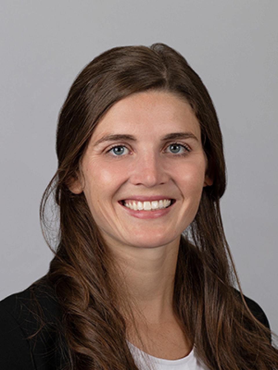 elena-gibson.jpg