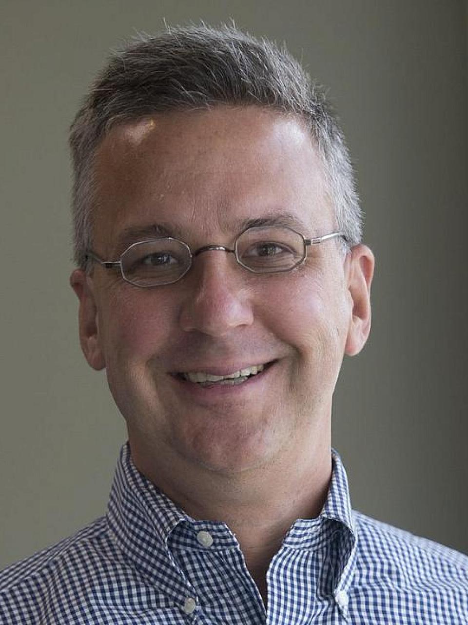 Dr. Adam Gordon