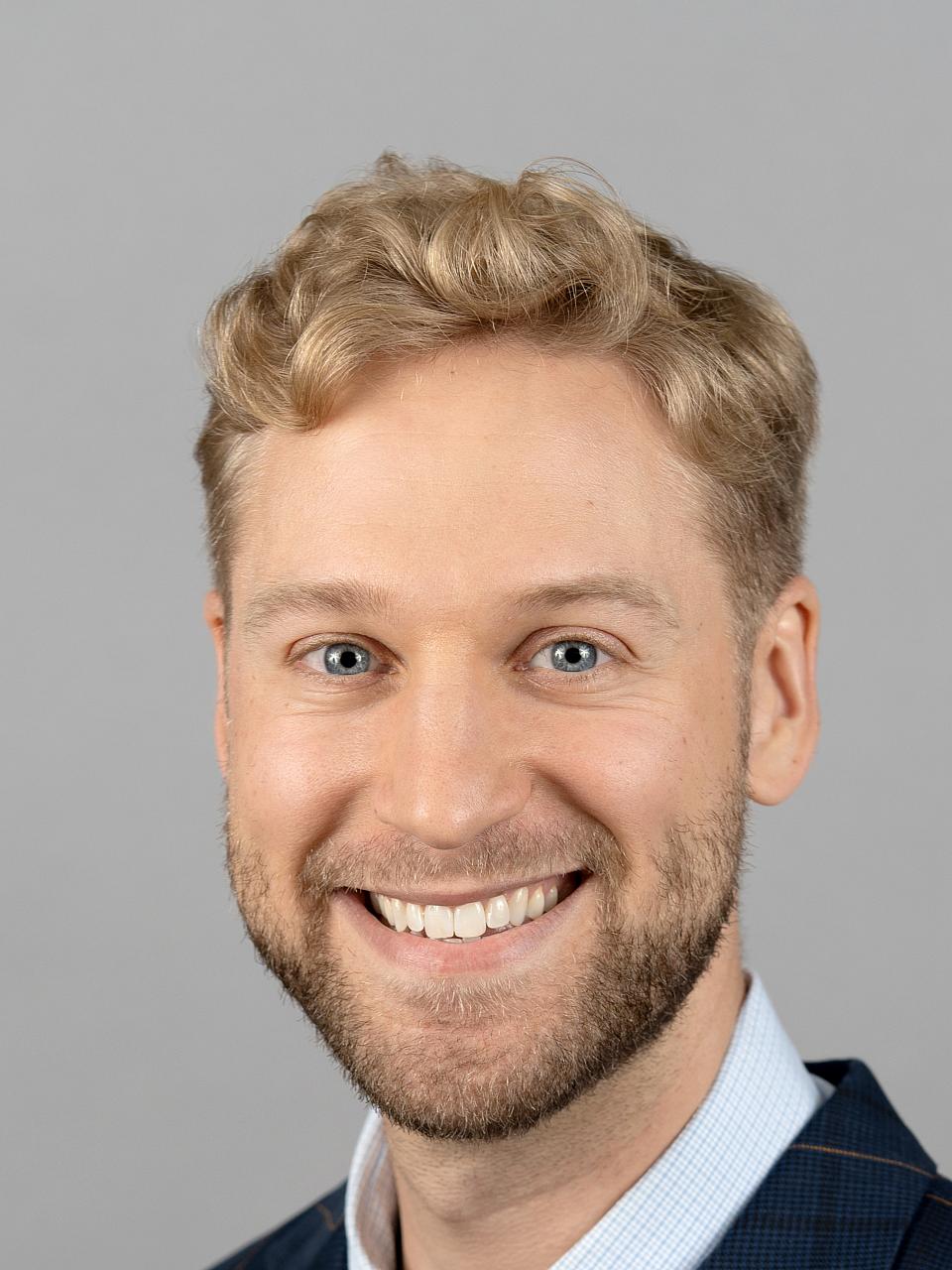 DANIEL PERSSON
