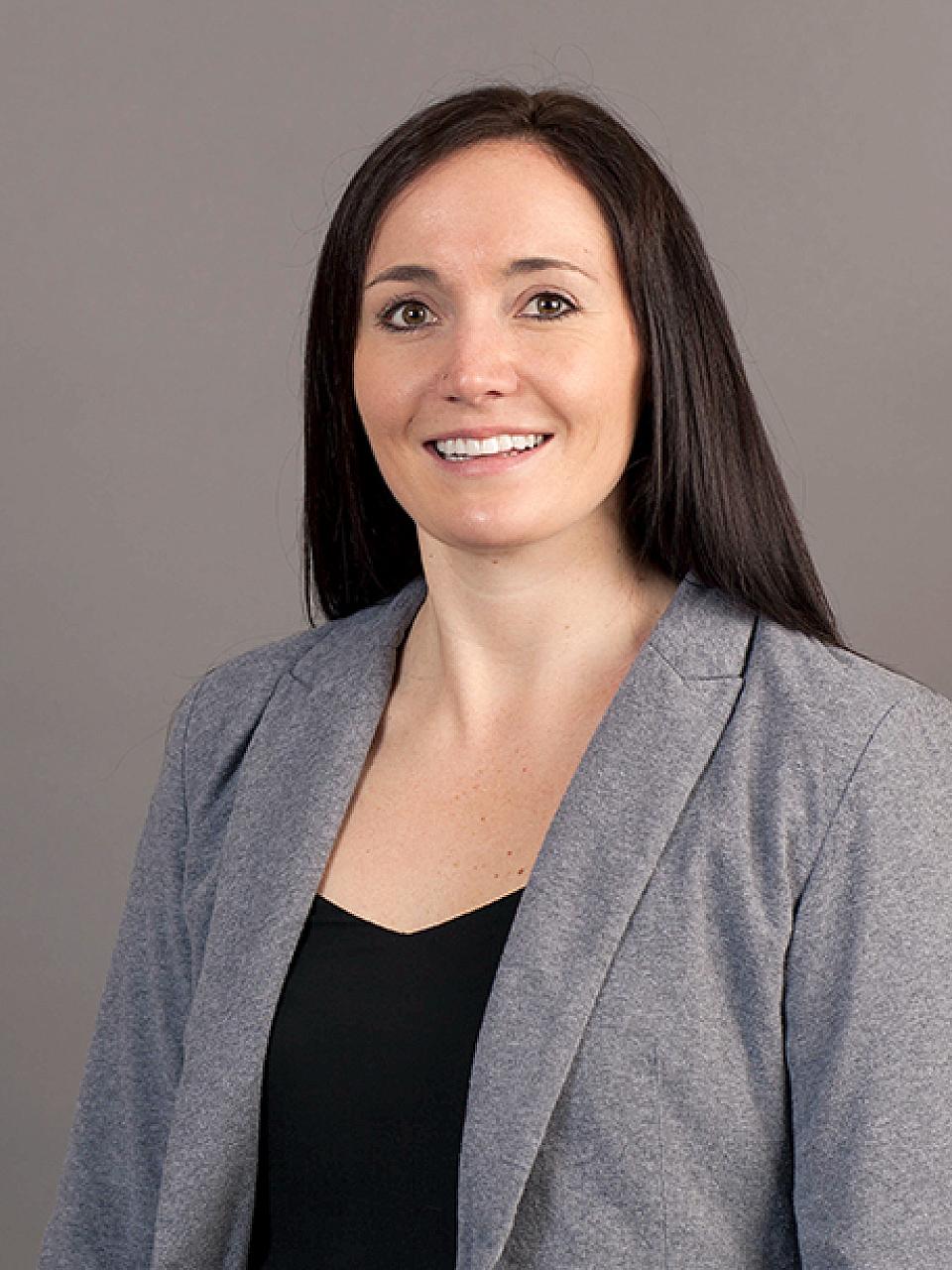 Chelsey Hohnholt