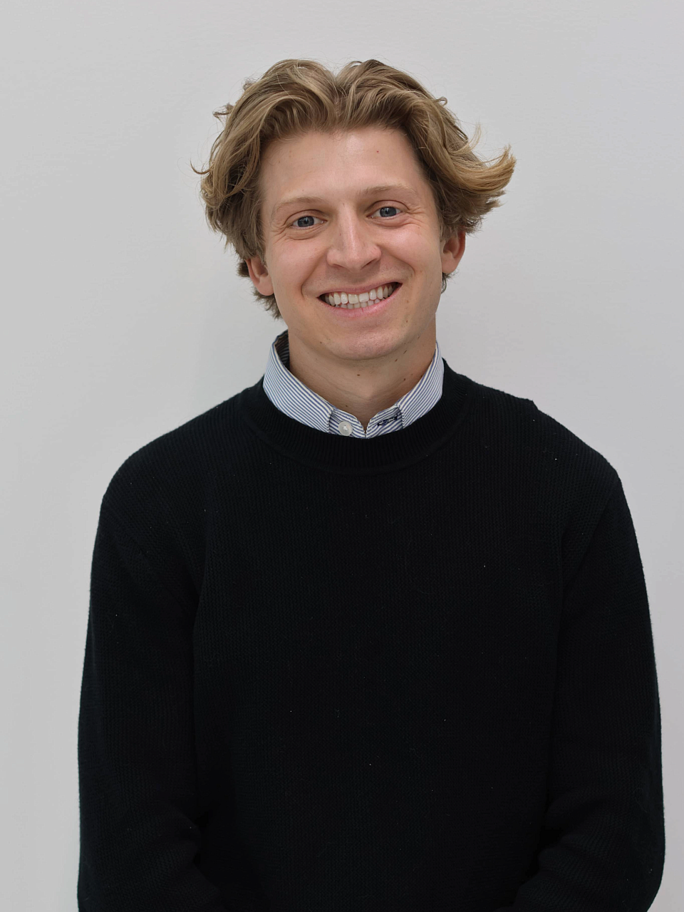 Headshot of Robert Merrill