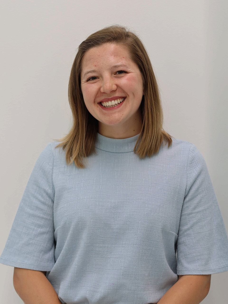Headshot of Hannah Sherfinski