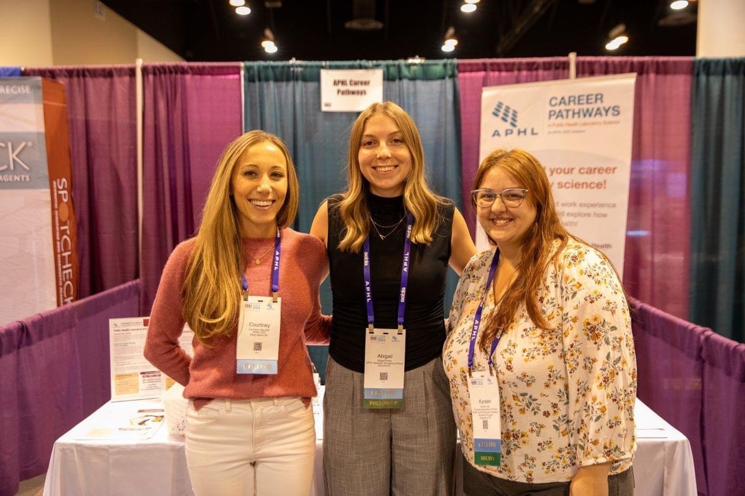 courtney-with-group