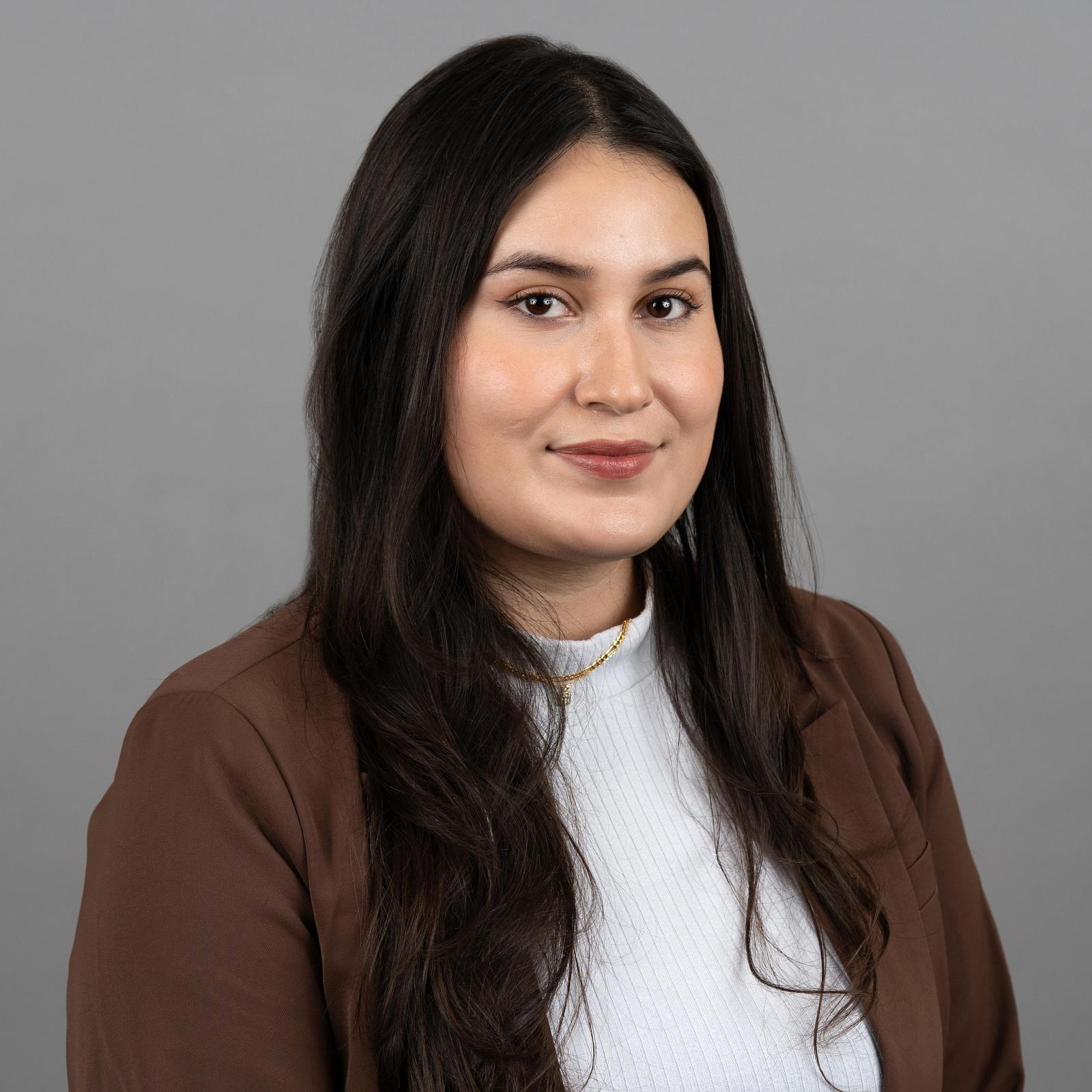 karlyn-headshot