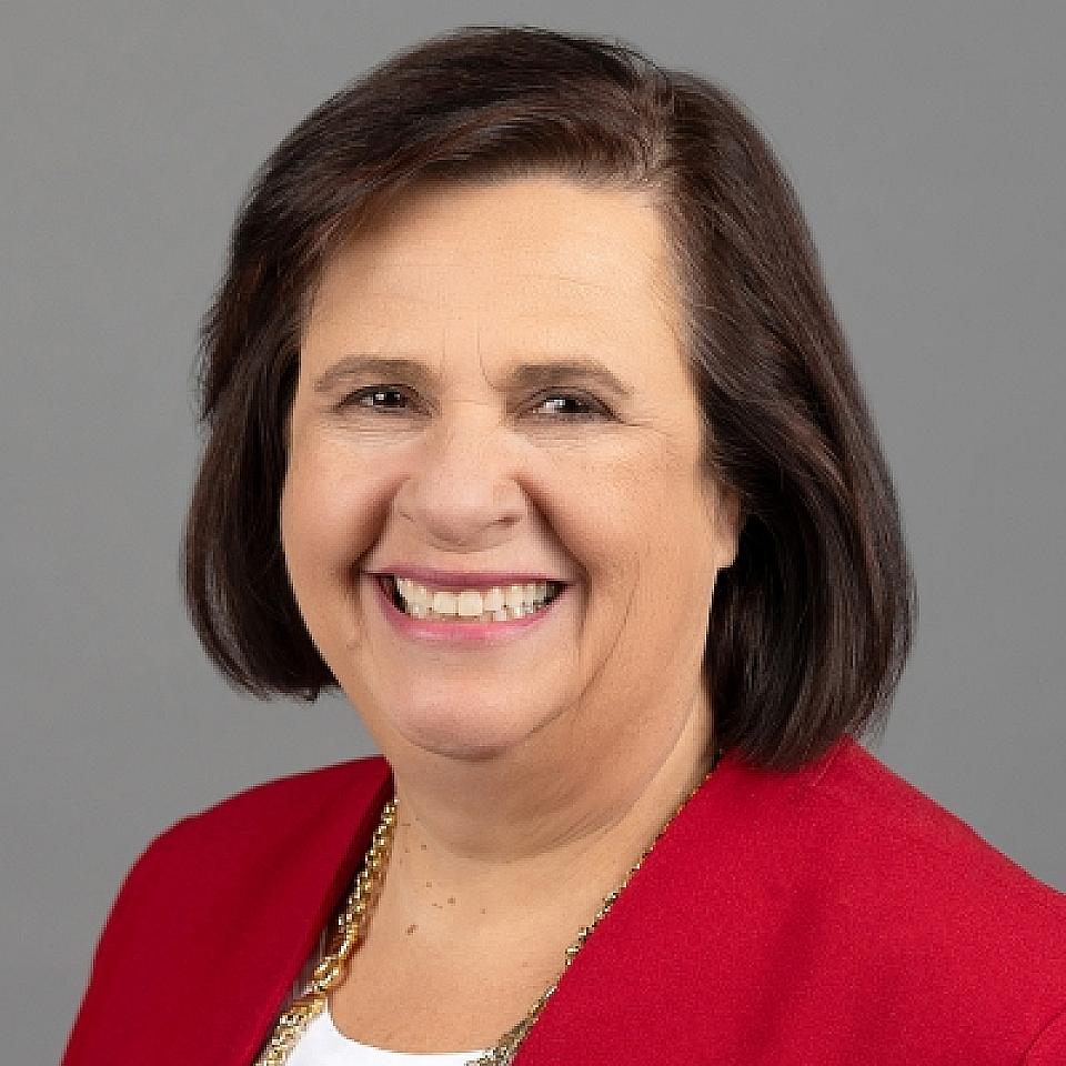 Kimberley Shoaf Headshot