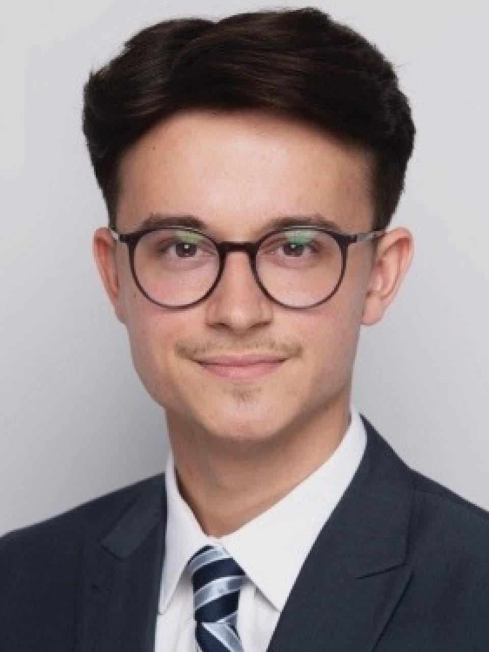 Headshot of Kyle Alexander